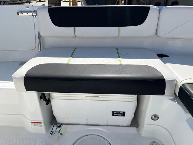 Slide: The Image of Tracker 2150 2021 - 25