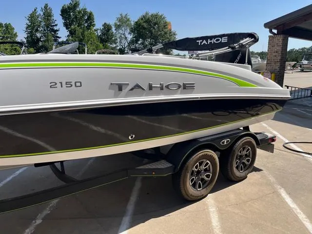 Slide: The Image of Tracker 2150 2021 - 7