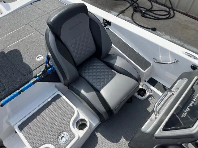 Slide: The Image of Caymas CX21 PRO DC 2022 - 10