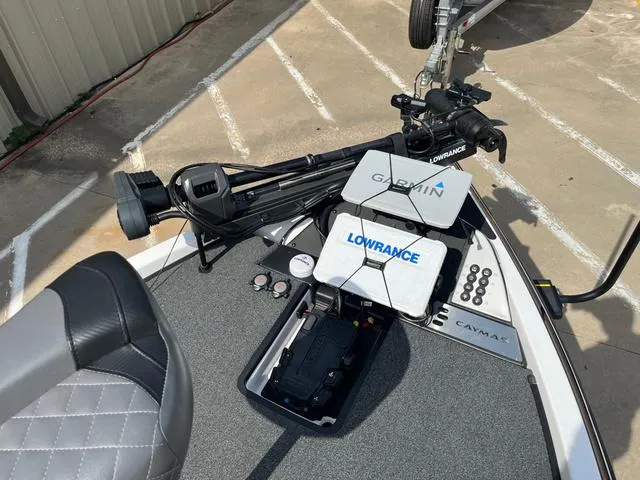 Slide: The Image of Caymas CX21 PRO DC 2022 - 24