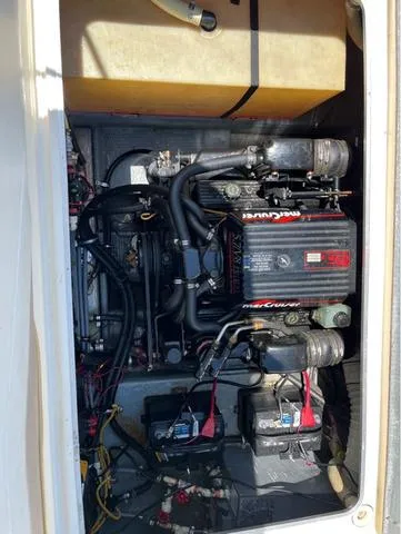 Slide: The Image of Rinker Fiesta Vee 265 1995 - 13