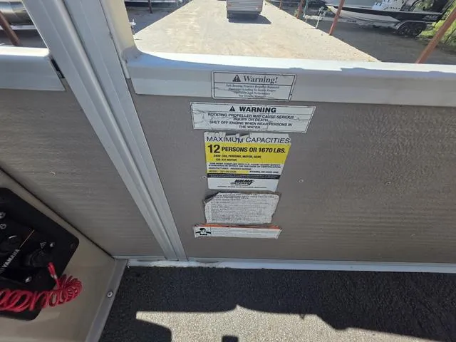 Slide: The Image of Premier Castaway 221 2008 - 11