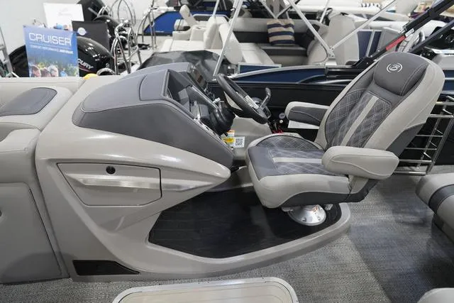 Slide: The Image of Barletta Lusso L25UC 2024 - 14