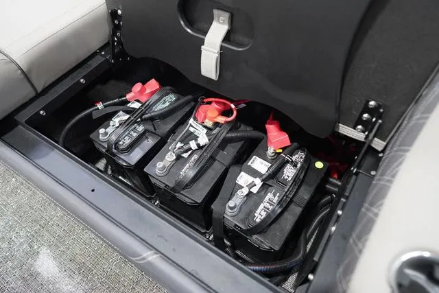 Slide: The Image of Barletta Lusso L25UC 2024 - 32