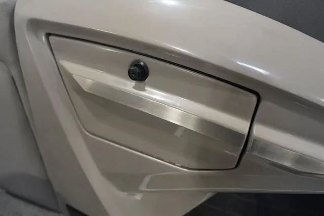 Slide: The Image of Barletta Lusso L25UC 2024 - 36