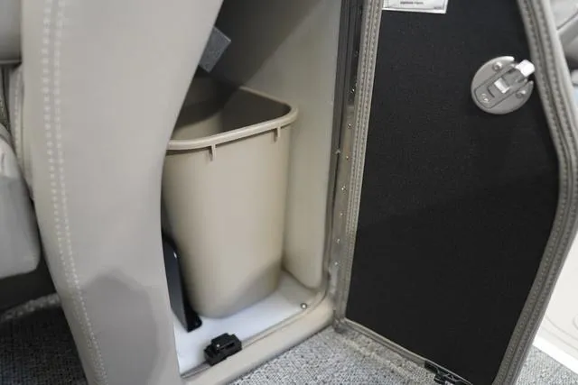 Slide: The Image of Barletta Lusso L25UC 2024 - 40