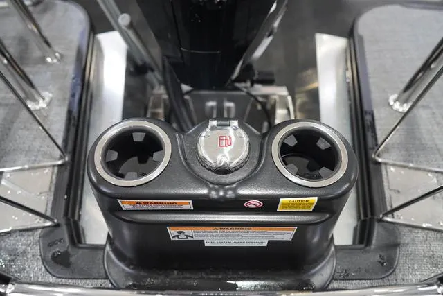 Slide: The Image of Barletta Lusso L25UC 2024 - 53