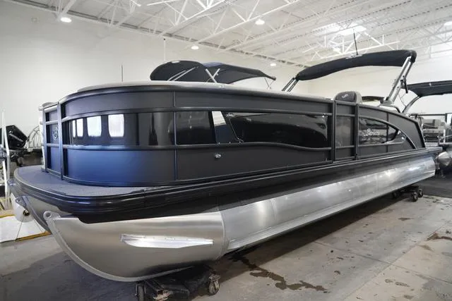 Slide: The Image of Barletta Lusso L25UC 2024 - 8