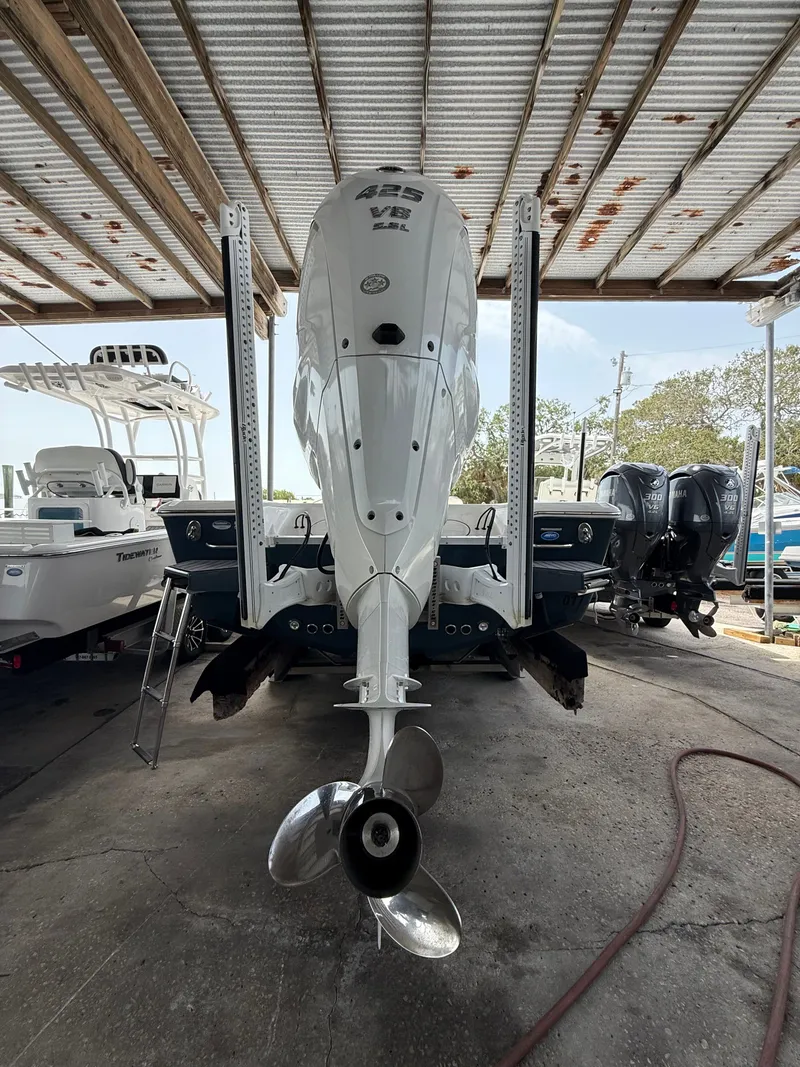 Slide: The Image of Tidewater 2700 Carolina Bay 2023 - 2