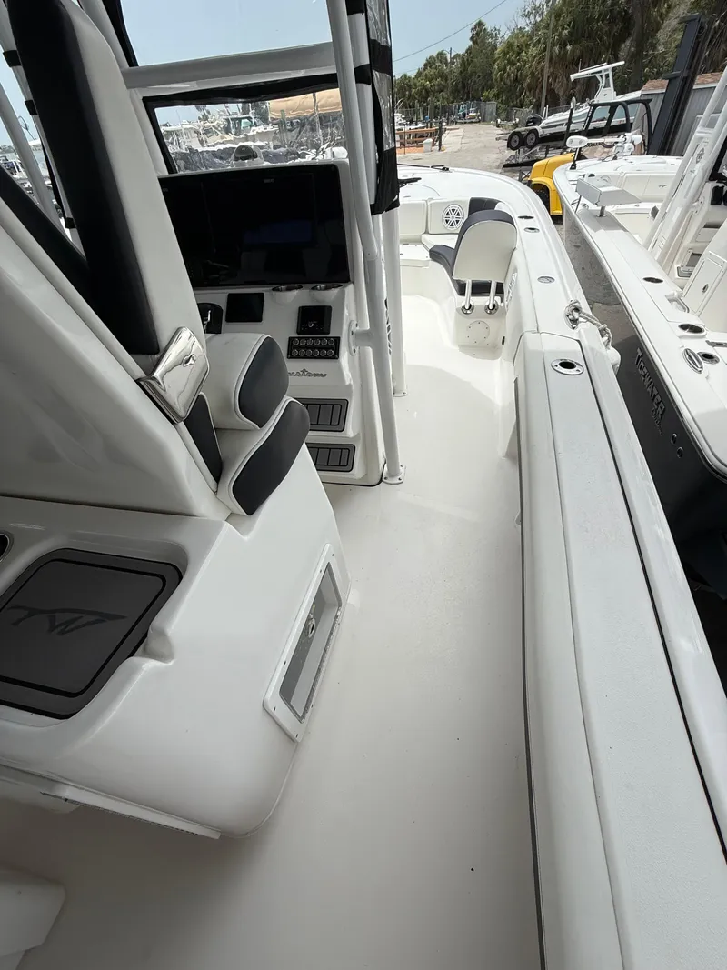 Slide: The Image of Tidewater 2700 Carolina Bay 2023 - 23