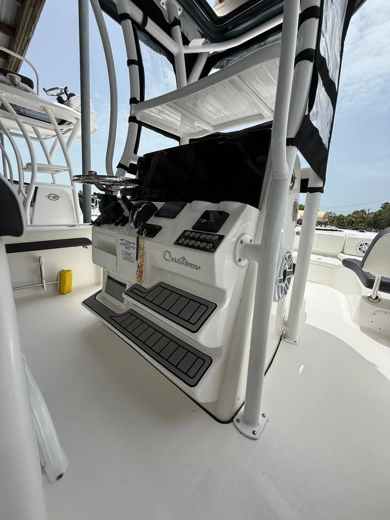 Slide: The Image of Tidewater 2700 Carolina Bay 2023 - 24