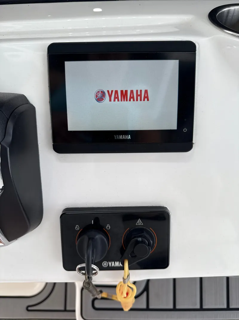 Slide: The Image of Tidewater 2700 Carolina Bay 2023 - 30