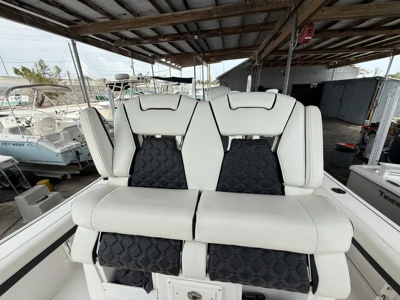 Slide: The Image of Tidewater 2700 Carolina Bay 2023 - 32