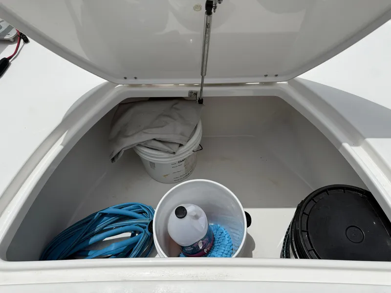 Slide: The Image of Tidewater 2700 Carolina Bay 2023 - 40