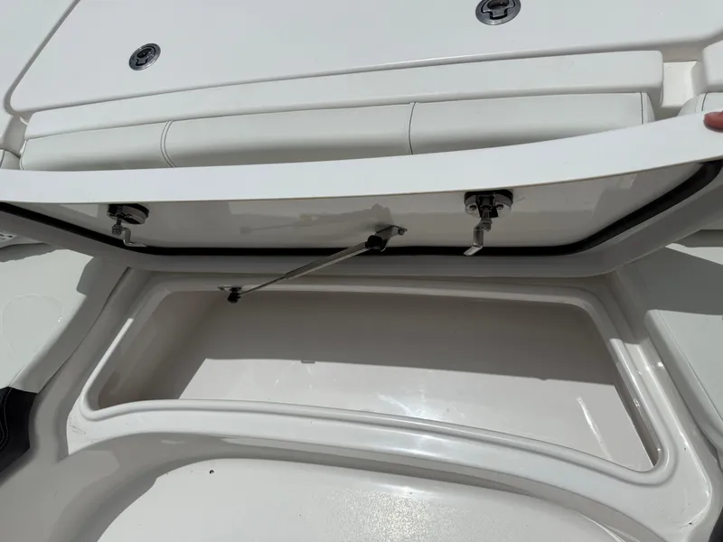 Slide: The Image of Tidewater 2700 Carolina Bay 2023 - 41