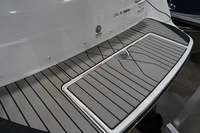 Slide: The Image of Sea Ray SLX 260 Surf 2024 - 64