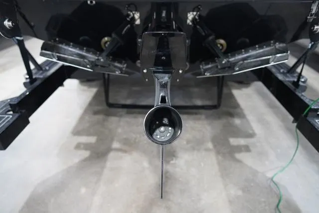 Slide: The Image of Sea Ray SLX 260 Surf 2024 - 67