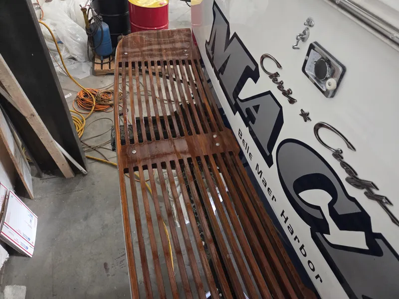 Slide: The Image of Chris-Craft 42 Tournament 1989 - 92