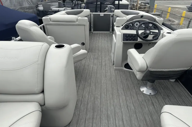 Slide: The Image of Sylvan MIRAGE 822LZ 2019 - 6