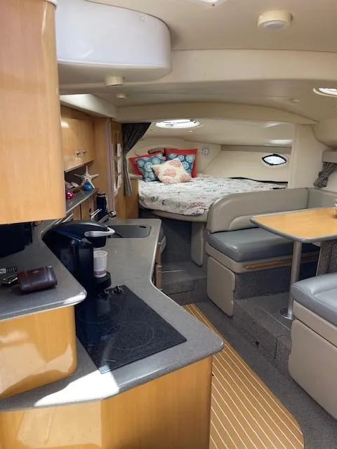 Slide: The Image of Salon/Galley/Dinette - 18