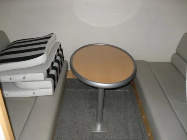 Slide: The Image of Aft Cabin/Dinette - 21