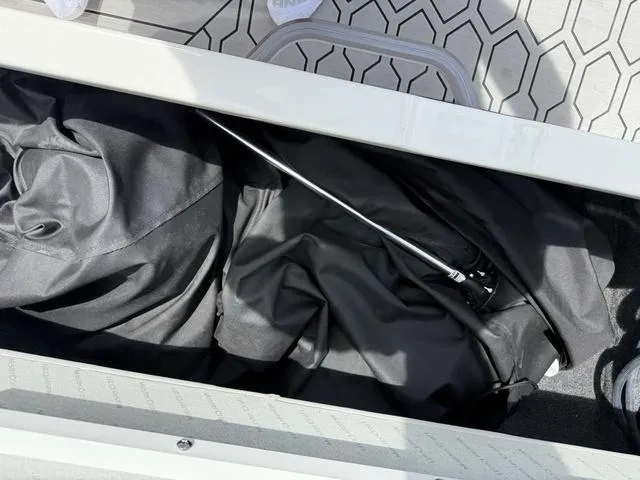 Slide: The Image of MasterCraft NXT24 2021 - 22