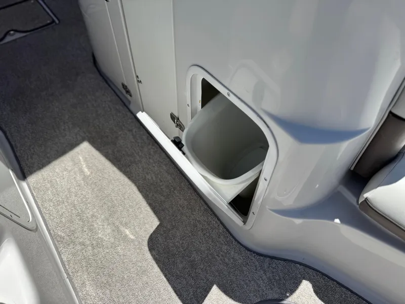 Slide: The Image of Four Winns 234 Funship 2004 - 20