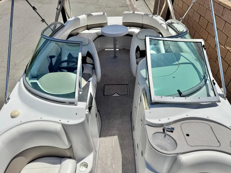 Slide: The Image of Four Winns 234 Funship 2004 - 22