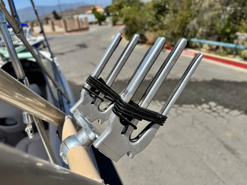 Slide: The Image of Four Winns 234 Funship 2004 - 26