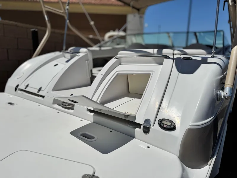 Slide: The Image of Four Winns 234 Funship 2004 - 7