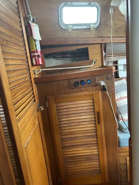 Slide: The Image of Challenger Cruiser 1973 - 54