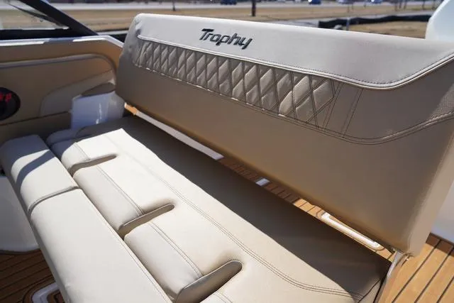 Slide: The Image of Bayliner Trophy T22SC 2025 - 25