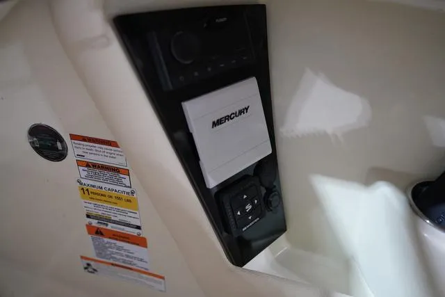 Slide: The Image of Chris-Craft Launch 25 GT 2024 - 12