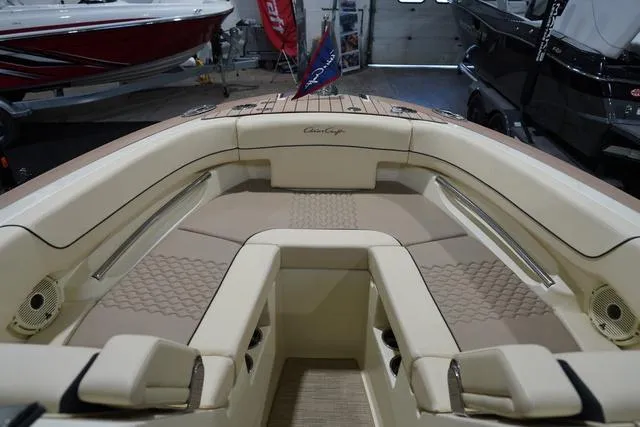 Slide: The Image of Chris-Craft Launch 25 GT 2024 - 18