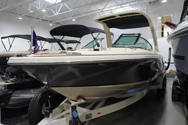 Slide: The Image of Chris-Craft Launch 25 GT 2024 - 3