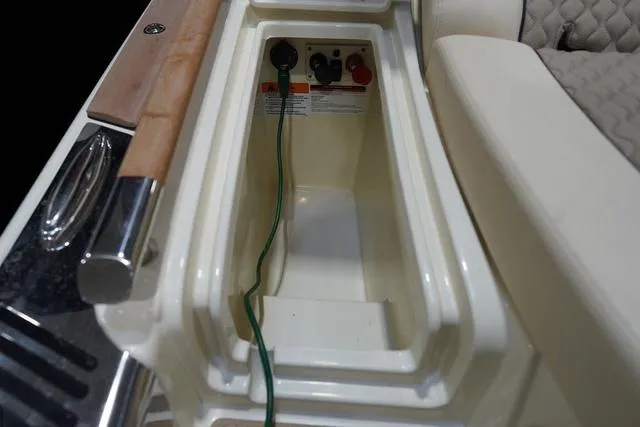 Slide: The Image of Chris-Craft Launch 25 GT 2024 - 36