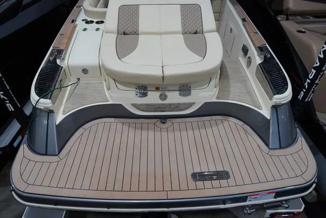 Slide: The Image of Chris-Craft Launch 25 GT 2024 - 6