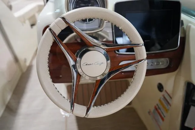 Slide: The Image of Chris-Craft Launch 25 GT 2024 - 9