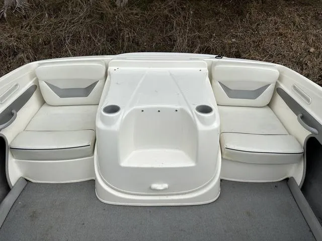 Slide: The Image of Bayliner 205 2007 - 16