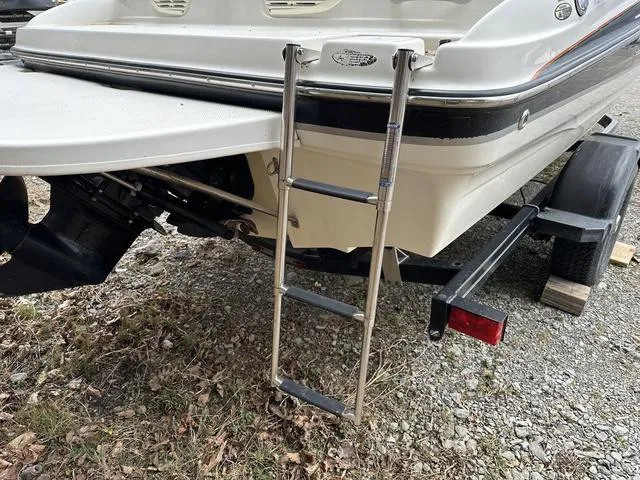 Slide: The Image of Bayliner 205 2007 - 27