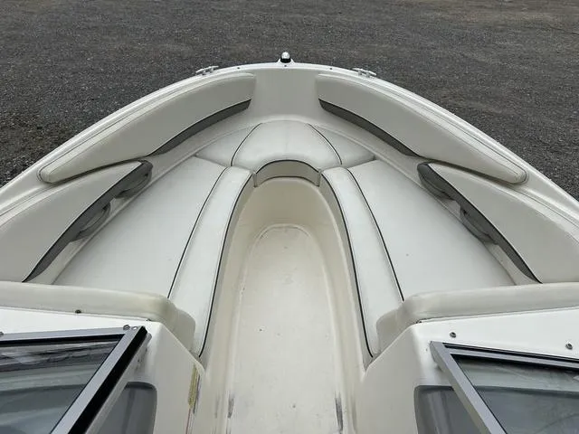 Slide: The Image of Bayliner 205 2007 - 3