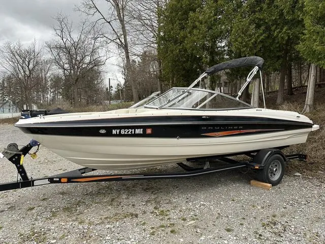Slide: The Image of Bayliner 205 2007 - 30