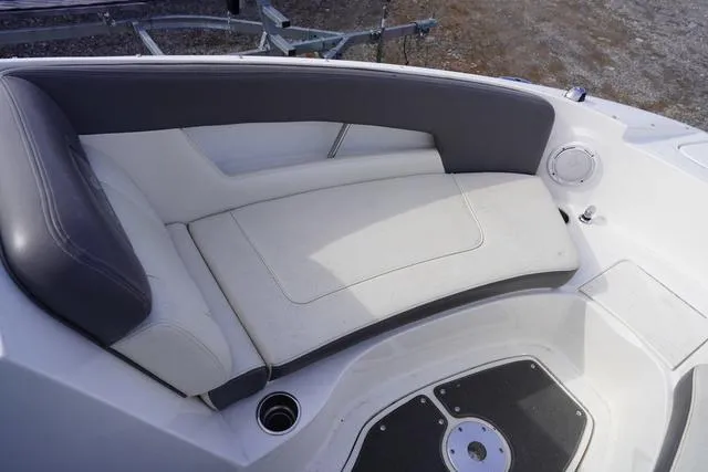 Slide: The Image of Sea Ray 240 Sundeck 2011 - 12