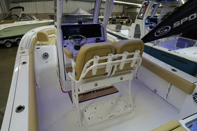 Slide: The Image of Sportsman Heritage 231 2025 - 21