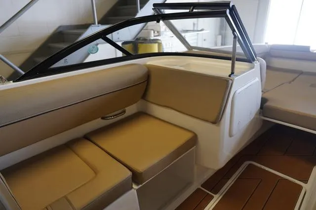 Slide: The Image of Bayliner D20 2025 - 26