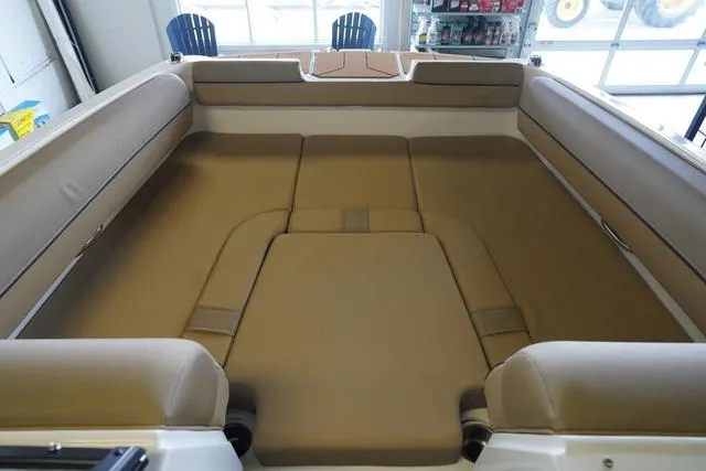 Slide: The Image of Bayliner D20 2025 - 34