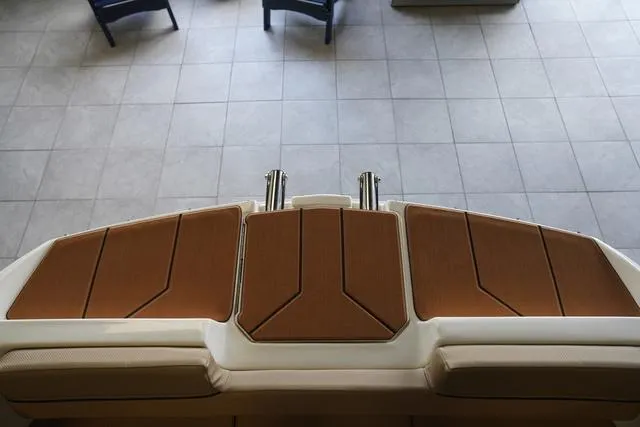 Slide: The Image of Bayliner D20 2025 - 42