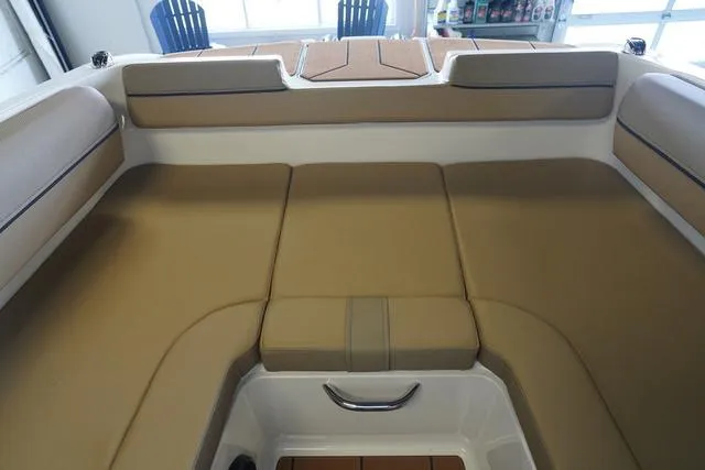 Slide: The Image of Bayliner D20 2025 - 43