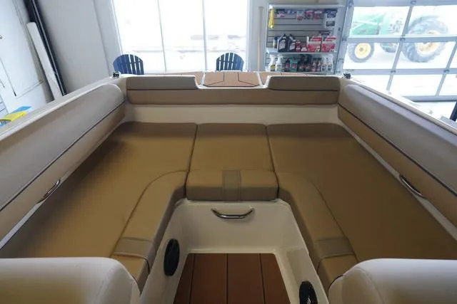 Slide: The Image of Bayliner D20 2025 - 46