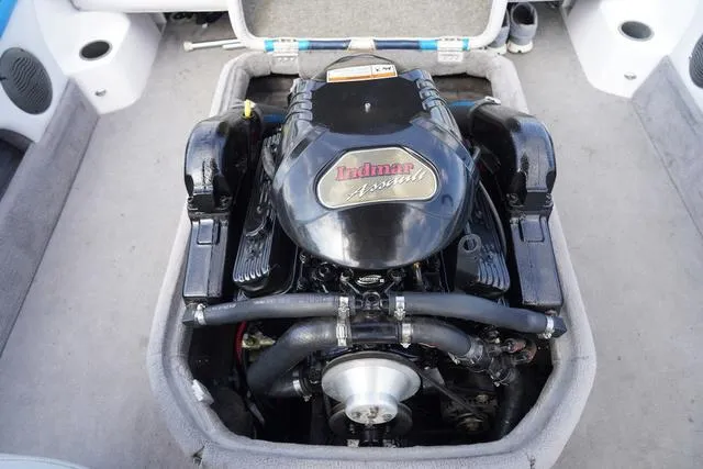 Slide: The Image of 2004 Supra COMP LTS/SK boat engine, Indmar Assault, in open compartment. - 26
